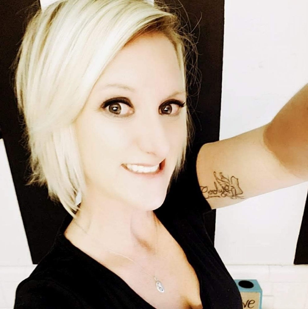 Posh Ambassador, Shannon
